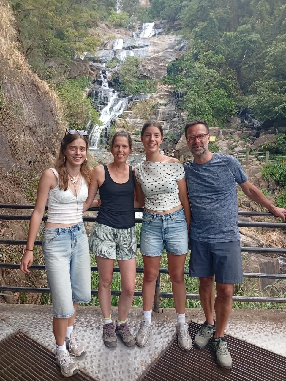 2c4c2fd7-d14d-4cd9-a355-33b529e6739c