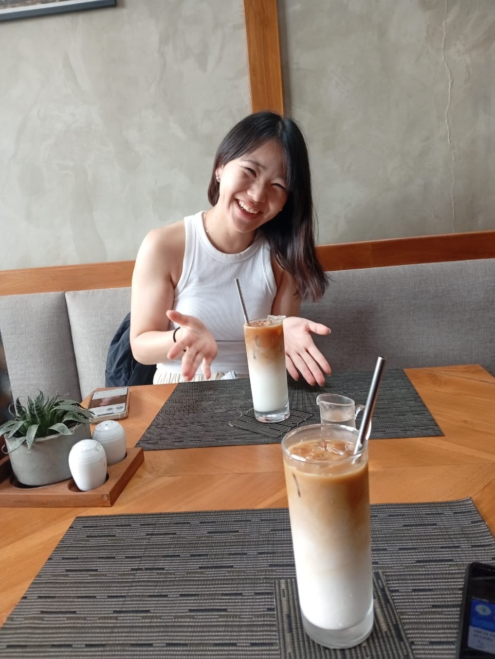 8fd8fd18-fac5-4e9d-913e-5ac5012536b7