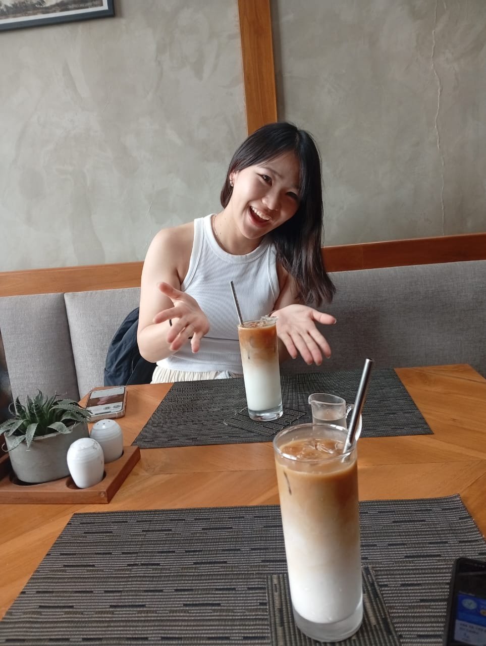 WhatsApp Image 2025-11-14 at 20.42.23_d4d2e1bc